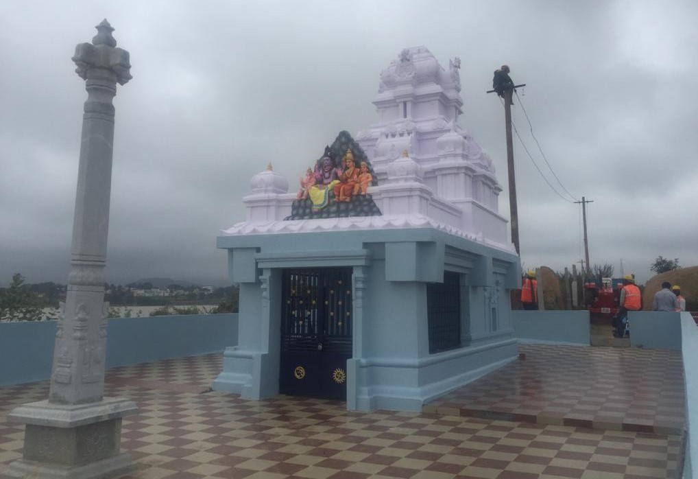 ಲೋಕ ಚಿಕಿತ್ಸಕ ವೈದ್ಯನಾಥೇಶ್ವರನ ಗುಡಿಗೇ ಶಸ್ತ್ರಚಿಕಿತ್ಸೆ; ಅಮಾನಿ ಭೈರಸಾಗರದೆದುರು ಶಿವಸನ್ನಿಧಿ