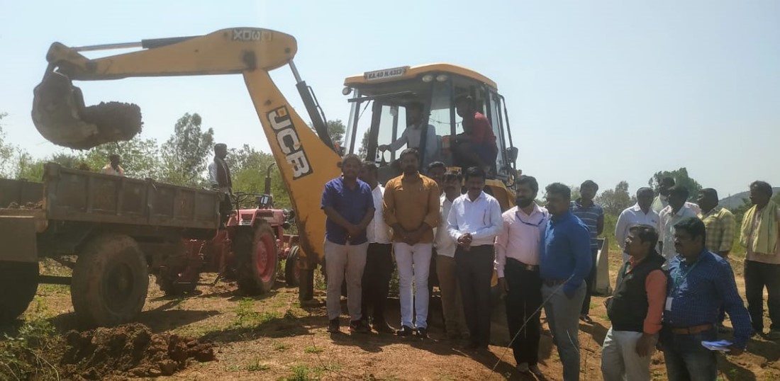 ಶ್ರೀ ಕ್ಷೇತ್ರ ಧರ್ಮಸ್ಥಳ ಗ್ರಾಮಾಭಿವೃದ್ಧಿ ಯೋಜನೆಯ ನಮ್ಮೂರು ನಮ್ಮ ಕೆರೆ ಕಾರ್ಯಕ್ರಮಕ್ಕೆ ಬೊಮ್ಮಗಾನಹಳ್ಳಿಯಲ್ಲಿ ಚಾಲನೆ