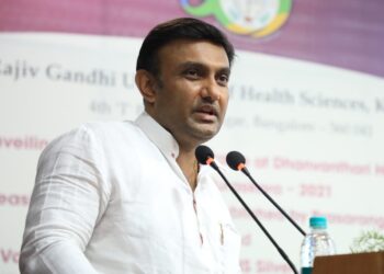 ಕುಲಪತಿ ಆಗಬೇಕಾದರೆ ಶುದ್ಧ ಚಾರಿತ್ರ್ಯ, ಸಂಸ್ಕಾರ ಇರಬೇಕು; ಅಪವಾದ ಇರುವವರಿಗೆ ಅವಕಾಶ ಇಲ್ಲ ಎಂದ ಆರೋಗ್ಯ ಸಚಿವ ಡಾ.ಕೆ.ಸುಧಾಕರ್‌
