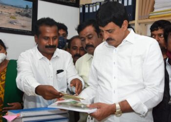 ಬೆಂಗಳೂರು ತ್ಯಾಜ್ಯ ನೀರಿನ 3ನೇ ಹಂತದ ಶುದ್ಧೀಕರಣ ಆಗಲೇಬೇಕು; ರಾಜಿ  ಪ್ರಶ್ನೆ ಇಲ್ಲ ಎಂದ ಸಿ ಪಿ ಯೋಗೇಶ್ವರ