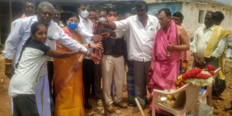 ಜಿ.ಪಂ ಚುನಾವಣೆ: ನಾನು ಎಲ್ಲೋಡು ಕ್ಷೇತ್ರದ ಕಾಂಗ್ರೆಸ್ ಟಿಕೆಟ್‌ ಆಕಾಂಕ್ಷಿ ಎಂದ ಗಾಯಿತ್ರಿ ನಂಜುಂಡಪ್ಪ