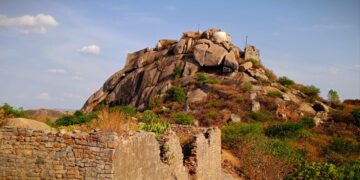 ಕನ್ನಡಿಗರು ಕೇಳಲೇಬೇಕಾದ ಕೊಡಿಕೊಂಡ ಕಥೆಗಳು
