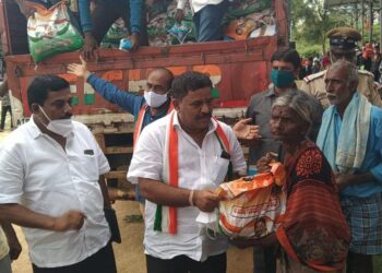 ಲೀಡರ್ ಎನ್ನುವುದಕ್ಕಿಂತ ಜನಸೇವಕ ಎಂದರೆ‌ ಹೆಚ್ಚು  ಖುಷಿಪಡುತ್ತೇನೆ ಎಂದ ಶಾಸಕ ಎಸ್.ಎನ್.ಸುಬ್ಬಾರೆಡ್ಡಿ