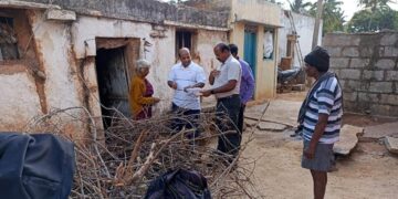 ಮನೆ ಬಾಗಿಲಿಗೇ ಬಂದ ಕಂದಾಯ ಇಲಾಖೆ