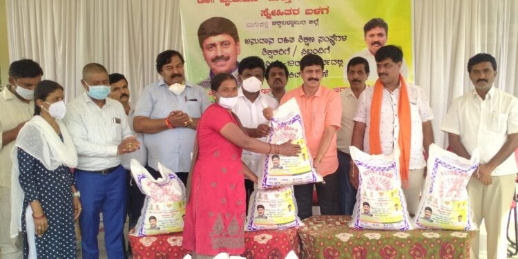 ಕೋವಿಡ್ ವಾರಿಯರ್ಗಳಾಗಿ ಶಿಕ್ಷಕರು; ಮುಖ್ಯಮಂತ್ರಿಗೆ ಮನವಿ