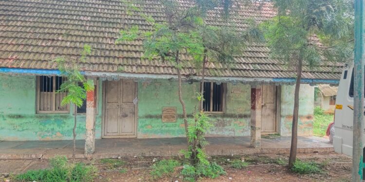 ಗುಡಿಬಂಡೆ ಆಸ್ಮಿತೆಯಾದ ಹಳೇ ಕೋರ್ಟ್ ಜಾಗಕ್ಕೆ ಎರಡು ಇಲಾಖೆಗಳ ಬೀದಿ ಜಗಳ