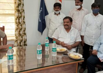 ಗ್ರೀನ್‌ ಪೊಲೀಸ್ ಠಾಣೆ; ಸಿಪಿಐ ಲಿಂಗರಾಜು ಕಾರ್ಯ ಶ್ಲಾಘನೀಯ ಎಂದ ಶಾಸಕ ಎಸ್.ಎನ್.ಸುಬ್ಬಾರೆಡ್ಡಿ