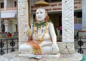 ಶ್ರೀ ಗುರು ರಾಘವೇಂದ್ರರ ಜತೆ ಆಂಗ್ಲ ಅಧಿಕಾರಿಯ ಭಕ್ತಿಯ ನಂಟು