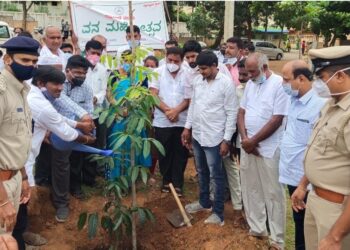 ವನಮಹೋತ್ಸವ ನಿತ್ಯೋತ್ಸವ ಆಗಲಿ ಎಂದ ಶಾಸಕ ಎಸ್‌ಎನ್‌ಎಸ್‌