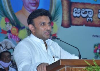 ಮಕ್ಕಳಿಗೆ ಒತ್ತಡ ನಿವಾರಣೆ; ಶಿಕ್ಷಕರಿಗೆ ಟಿಪ್ಸ್ ಕೊಟ್ಟ ಡಾಕ್ಟರ್ ಸುಧಾಕರ್