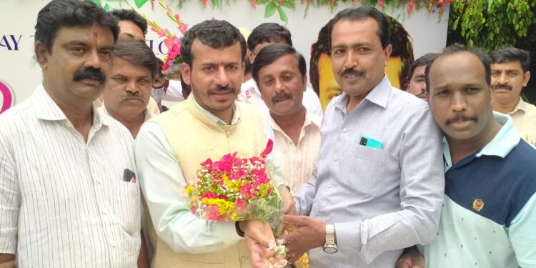 ಬಾಗೇಪಲ್ಲಿ ಅಸೆಂಬ್ಲಿ ಟಿಕೆಟ್ ಕೊಟ್ಟರೆ ಗೆದ್ದು ತೋರಿಸುವೆ ಎಂದ MLC ರಮೇಶ್ ಗೌಡ