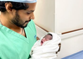 ತಾತ ಆದ ಸಂಭ್ರಮದಲ್ಲಿ ಮಾಜಿ ಸಿಎಂ ಹೆಚ್‌ಡಿಕೆ