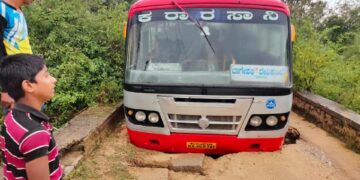 ಬರಪೀಡಿತ ಬಾಗೇಪಲ್ಲಿಯಲ್ಲಿ ವರುಣ ಅಬ್ಬರ
