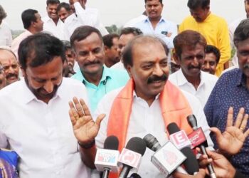 ಬಾಗೇಪಲ್ಲಿ ಕ್ಷೇತ್ರದ ಒಳಚರಂಡಿ ಅಭಿವೃದ್ಧಿಗೆ ಕೊಟ್ಟ 18 ಕೋಟಿ ರೂ. ಯಾರ ಜೇಬು ಸೇರಿತು?