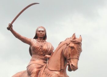 ಚಿರಸ್ಮರಣೀಯ ಕಿತ್ತೂರು ರಾಣಿ ಚೆನ್ನಮ್ಮ