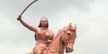 ಚಿರಸ್ಮರಣೀಯ ಕಿತ್ತೂರು ರಾಣಿ ಚೆನ್ನಮ್ಮ