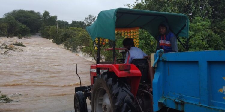 ಬರಪೀಡಿತ ಗುಡಿಬಂಡೆ ಈಗ ಜಲಪೀಡಿತ!
