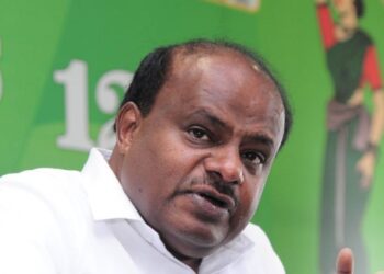 ಮಳೆಯಿಂದ ಜನ ಸಂಕಷ್ಟದಲ್ಲಿದ್ದಾರೆ, ಇಂಥ ಸಮಯದಲ್ಲಿ ಶಂಖ ಊದಿಕೊಂಡು ಹೋದರೆ ಸ್ವರಾಜ್ಯ ಸಿಗುತ್ತದಾ?