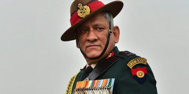 ಊಟಿ ಬಳಿ ಸೇನಾ ಹೆಲಿಕಾಪ್ಟರ್‌ ದುರಂತ; ಸಿಡಿಎಸ್‌ ಜ.ಬಿಪಿನ್‌ ರಾವತ್‌ ಸೇರಿ 13 ಸೇನಾಧಿಕಾರಿಗಳ ದುರ್ಮರಣ