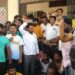 ನಾಚಿಕೆಗೇಡು!! ; ಬಾಗೇಪಲ್ಲಿಯಲ್ಲಿ ರೈತರ ಮೇಲೆ ಮಂಡಿ ಮಾಫಿಯಾ ಗೂಂಡಾಗಿರಿ