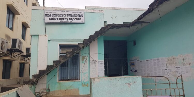 ಭ್ರಷ್ಟರ ಬೆನ್ನತ್ತಿದ್ದ ಎಸಿಬಿ; ಚಿಕ್ಕಬಳ್ಳಾಪುರ, ಚಿಂತಾಮಣಿಯಲ್ಲಿ ದಾಳಿ