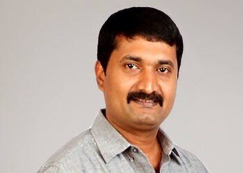 ಕಾಂಗ್ರೆಸ್‌ ಸೇರಿದ ಸಿಆರ್‌ ಮನೋಹರ್, ಮಾಲೂರು ನಾಗರಾಜ್‌