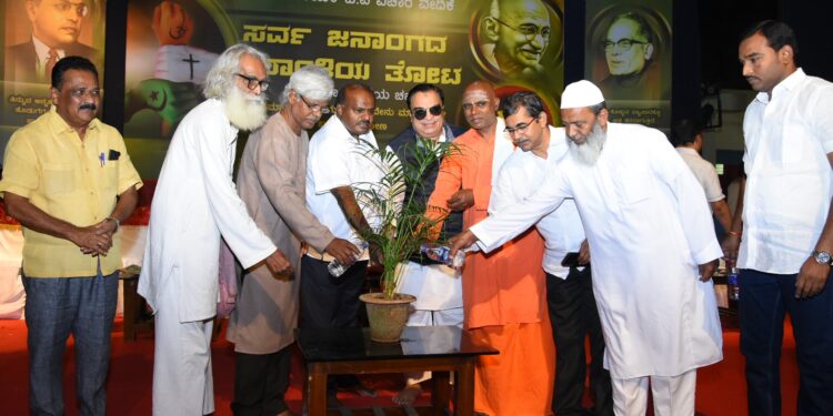 ಶ್ರೀರಾಮನ ಹೆಸರು ಹೇಳಿಕೊಂಡು ರಾವಣರಾಜ್ಯ ಸೃಷ್ಟಿ ಮಾಡಬೇಡಿ ಎಂದು HDK ಕಿಡಿ