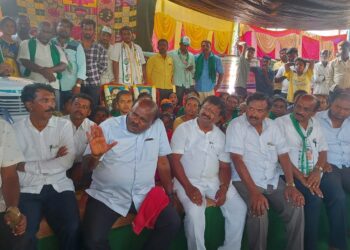 18,00 ಎಕರೆ ಫಲವತ್ತಾದ ಕೃಷಿ ಭೂಮಿ ಸ್ವಾಧೀನಕ್ಕೆ ವಿರೋಧ