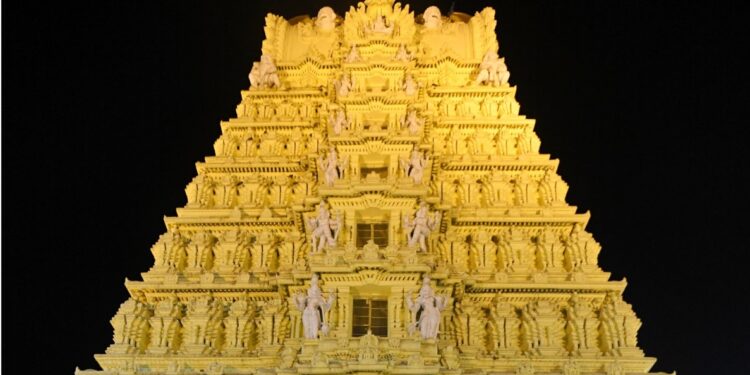 ಆಷಾಢದಲ್ಲಿ ಶ್ರೀ ಚಾಮುಂಡೇಶ್ವರಿ ಅಮ್ಮನವರ ದರ್ಶನಕ್ಕಿಲ್ಲ ಅಡ್ಡಿ