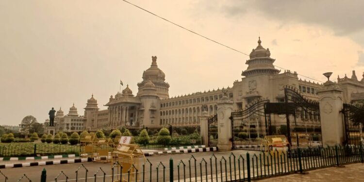 ಬೆಂಗಳೂರಿನ ಶಾಲೆಗಳಲ್ಲಿ ಕೊರೋನಾ ಸ್ಪೋಟ