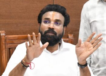 ಹಬ್ಬದ ಸುಲಿಗೆ: ಖಾಸಗಿ ಬಸ್ ಮಾಲೀಕರಿಗೆ ಎಚ್ಚರಿಕೆ ಕೊಟ್ಟ ಸರಕಾರ