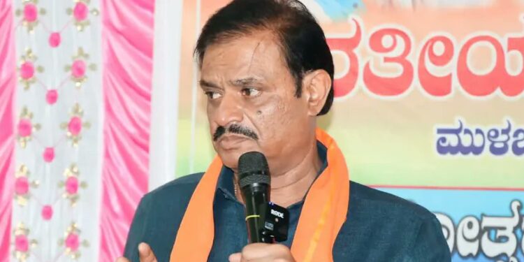ಮುನಿರತ್ನಗೆ ಮಾನನಷ್ಟ: ಕೆಂಪಣ್ಣಗೆ ನಾಳೆಯೇ ನೊಟೀಸ್