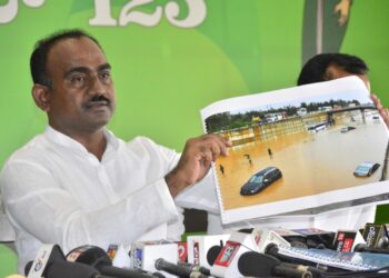 ಬೆಂಗಳೂರು-ಮೈಸೂರು ಎಕ್ಸ್‌ಪ್ರೆಸ್‌ ಹೈವೇ; 800 ಕೋಟಿ ಲೂಟಿ