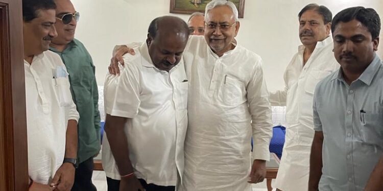 ಹೆಚ್.ಡಿ.ಕುಮಾರಸ್ವಾಮಿ-ನಿತೀಶ್ ಕುಮಾರ್ ಭೇಟಿ