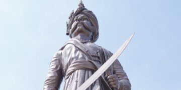 ನಾಡಪ್ರಭು ಕೆಂಪೇಗೌಡರನ್ನು ರಾಜಕೀಯಕ್ಕೆ ಎಳೆದುತಂದ ಪ್ರಧಾನಿ ಮೋದಿ