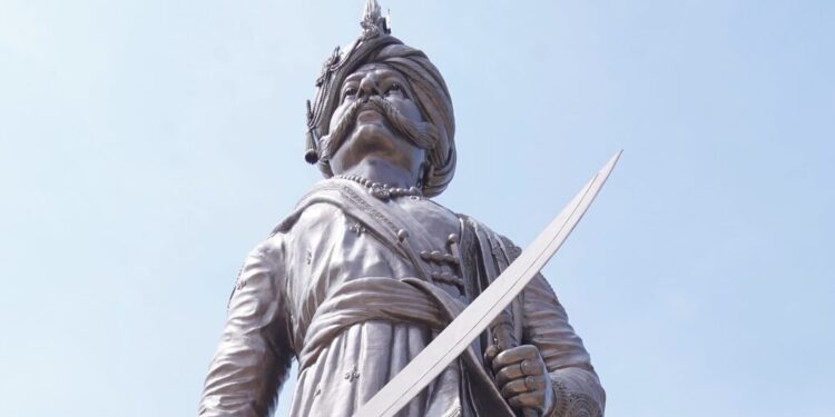 ನಾಡಪ್ರಭು ಕೆಂಪೇಗೌಡರನ್ನು ರಾಜಕೀಯಕ್ಕೆ ಎಳೆದುತಂದ ಪ್ರಧಾನಿ ಮೋದಿ