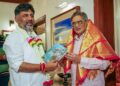 ರಾಜಕೀಯ ಗುರುವಿನ ಆಶೀರ್ವಾದ ಪಡೆದ ಡಿಸಿಎಂ ಡಿಕೆಶಿ