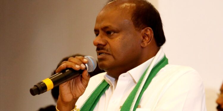 ಬಿಲ್ಡರುಗಳಿಂದ ₹2,000 ಕೋಟಿ ಸುಲಿಗೆ;‌ ಕಾಂಗ್ರೆಸ್‌ ಸರಕಾರದ ಟಾರ್ಗೆಟ್