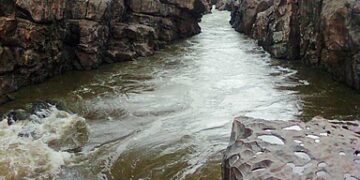 ಕರ್ನಾಟಕ, ತಮಿಳುನಾಡು ಜಲ ಸಂಕಷ್ಟಕ್ಕೆ ಮೇಕೆದಾಟು ಒಂದೇ ಪರಿಹಾರ ಎಂದ ಸಿಎಂ
