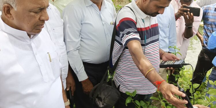 ಕೋಲಾರದಲ್ಲಿ ಕೆ.ಸಿ ವ್ಯಾಲಿ ನೀರಿನ ಗುಣಮಟ್ಟ ಪರಿಶೀಲನೆ ಪ್ರಹಸನ