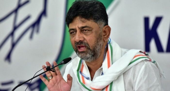 ನಾನು, ನನ್ನ ದಾಖಲೆಗಳು ಕ್ಲೀನ್