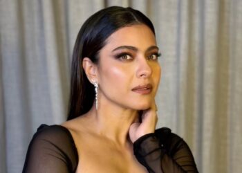 ಕಪ್ಪು ಧಿರಿಸಿನಲ್ಲಿ ಕಂಗೊಳಿಸಿದ ಕಾಜಲ್