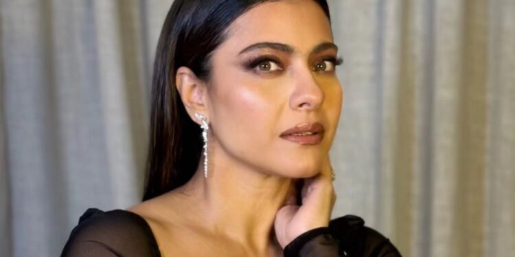 ಕಪ್ಪು ಧಿರಿಸಿನಲ್ಲಿ ಕಂಗೊಳಿಸಿದ ಕಾಜಲ್