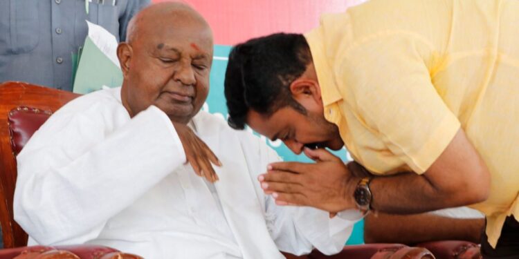 ಮಿಸ್ಟರ್ ಡಿ.ಕೆ.ಶಿವಕುಮಾರ್.. ನಿಮ್ಮ ಕೆಟ್ಟ ರಾಜಕೀಯ ಆಟ ನನ್ನ ಬಳಿ ನಡೆಯಲ್ಲ