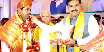 ವಿಧಾನಸಭೆ ವಿರೋಧ ಪಕ್ಷದ ನಾಯಕರಾಗಿ ಅಶೋಕ್