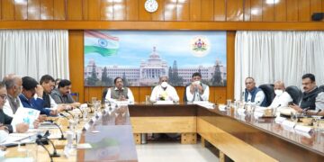 ಕೋವಿಡ್: ಆಕ್ಸಿಜನ್, ಬೆಡ್, ವೆಂಟಿಲೇಟರ್, ಔಷಧ ಕೊರತೆ ಆಗಬಾರದು; ಸಿಎಂ ತಾಕೀತು