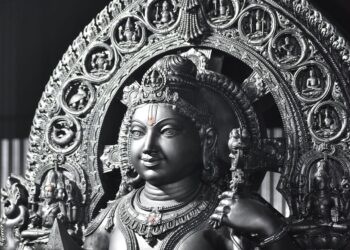 ಕರ್ನಾಟಕದ ಮತ್ತೊಬ್ಬ ಸುಪ್ರಸಿದ್ಧ ಶಿಲ್ಪಿ ಗಣೇಶ್ ಭಟ್ ಅವರು ಕೆತ್ತನೆ ಮಾಡಿರುವ ಕೃಷ್ಣಶಿಲೆಯ ಬಾಲರಾಮ ಮೂರ್ತಿ ಇಲ್ಲಿದೆ ನೋಡಿ