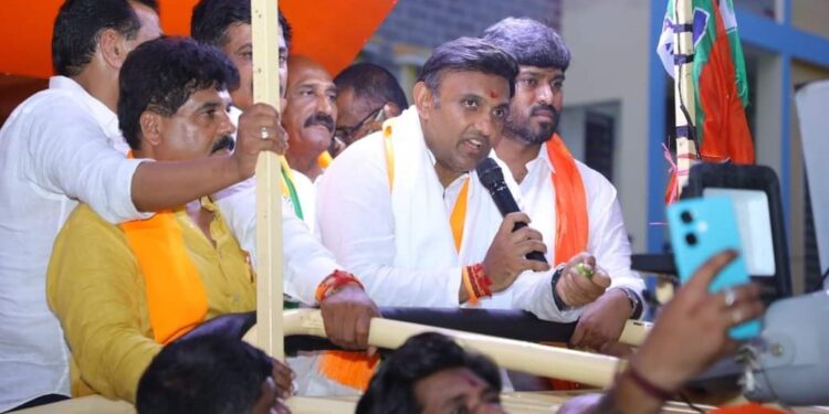 ಚಿಕ್ಕಬಳ್ಳಾಪುರಕ್ಕೆ ಬಜೆಟ್’ನಲ್ಲಿ ವಿಶೇಷ ಪ್ರಾಧಾನ್ಯತೆ ನೀಡಲು ಶ್ರಮಿಸಿದ ಸಂಸದ ಡಾ.ಕೆ.ಸುಧಾಕರ್